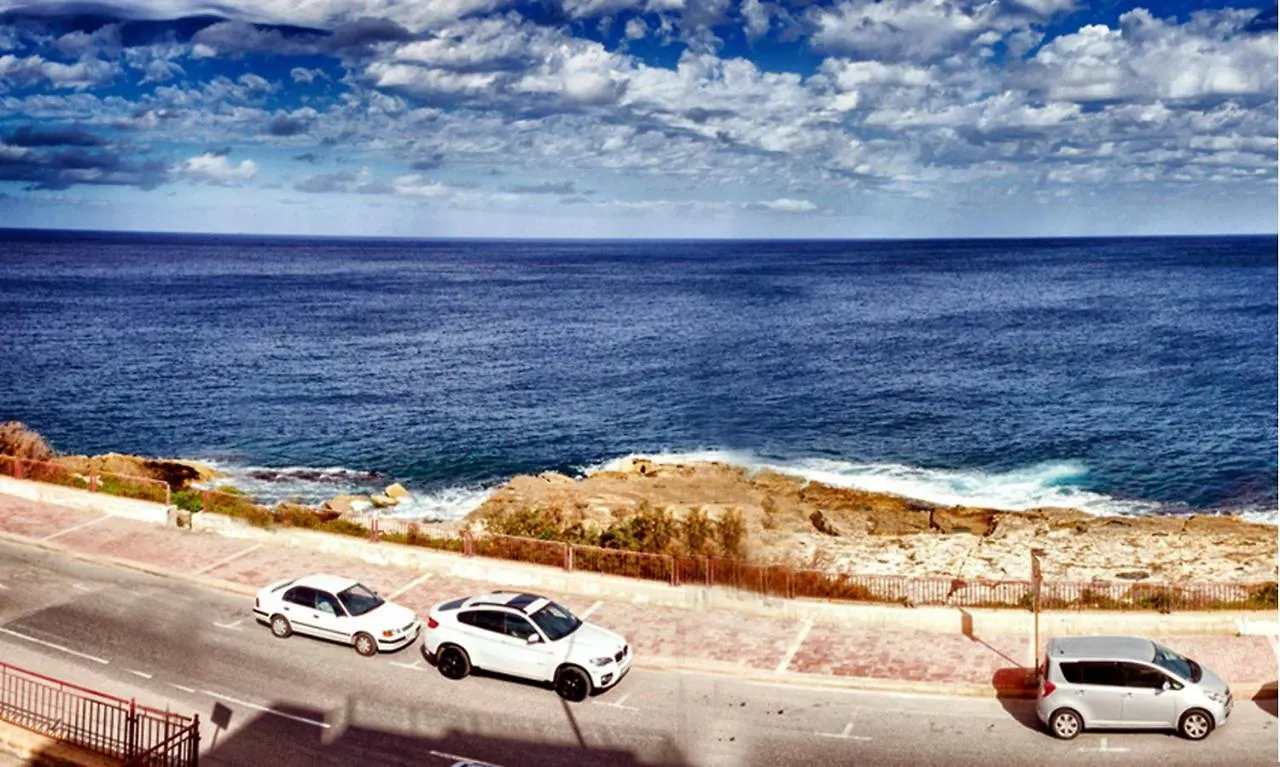 Apartment Lux Properties- Seaside Serenity Corner Xghajra