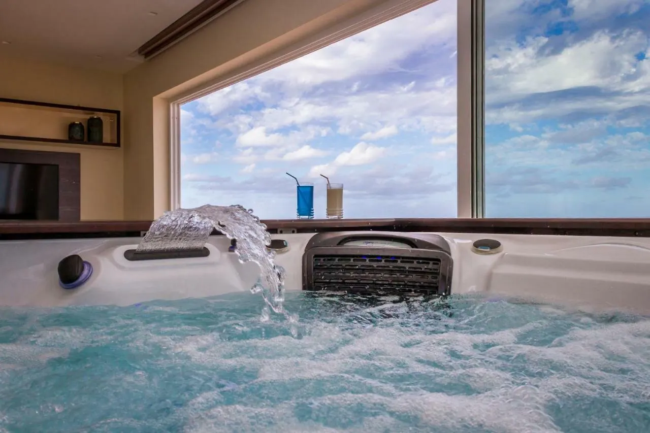 Lux Properties- Seaside Serenity Corner Xghajra 0*,